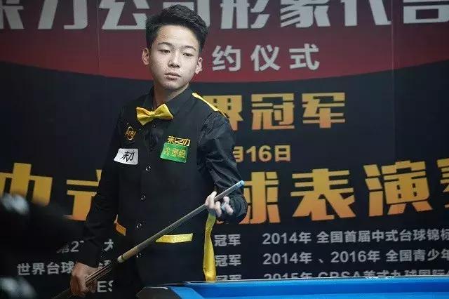 这名年轻选 这名年轻选